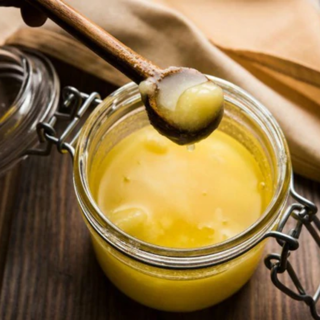 Pure cow desi ghee is yellowish in colour. 